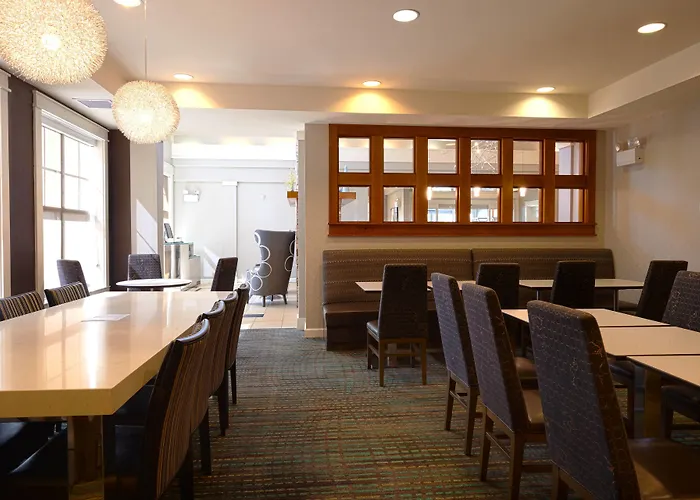Airport Hotel