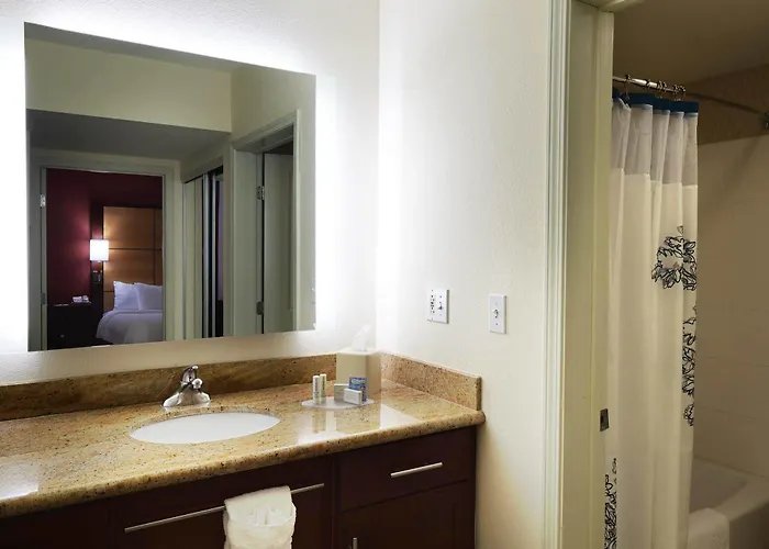Hotel Airport 3*