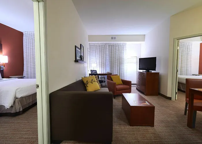 Airport 3* Lafayette